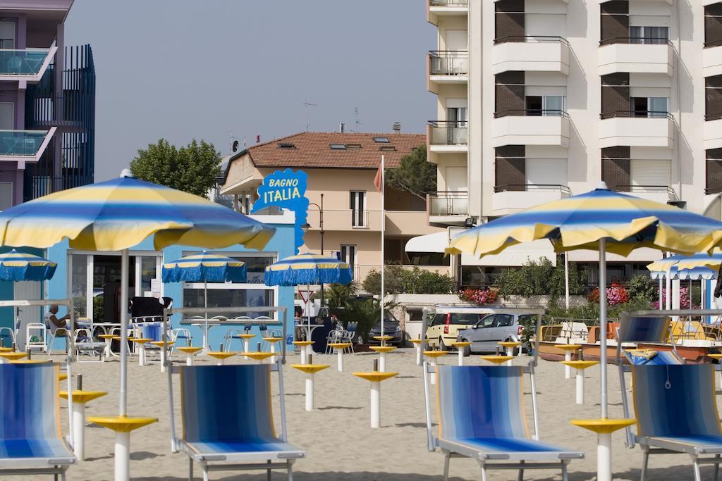 Hotel Giove Dipendenza Hotel Fiamma Cesenatico Exterior foto